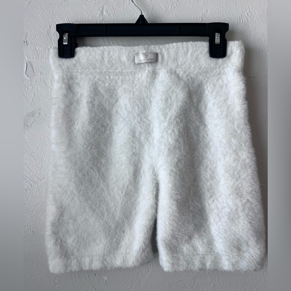 Whitney Simmons × Gymshark Eyelash
Knit Shorts | Size M - Picture 5 of 10